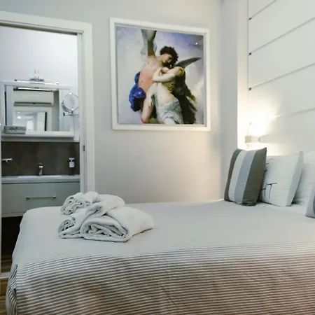 Bed & Breakfast Vanity 4*